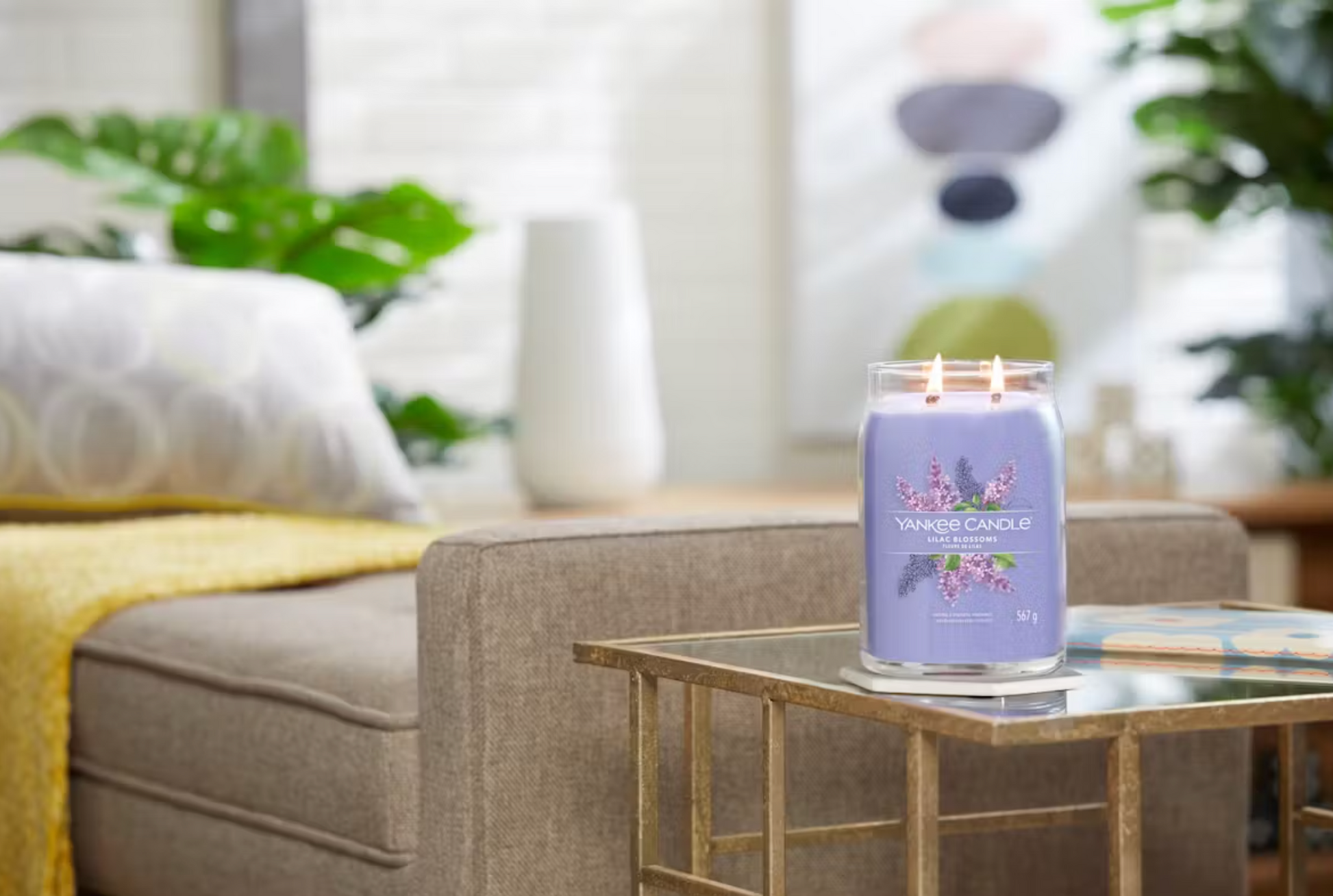Candela Profumata Yankee Candle Signature Large Jar - Lilac Blossom 567 g